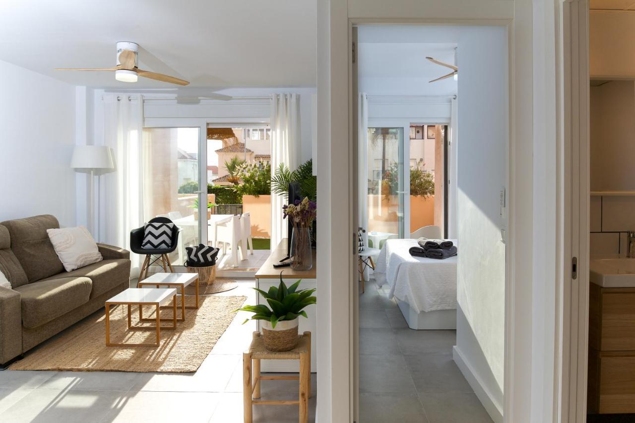 Surf Apartment - Wifi - Parking - Swimming Pool - Patio - Garden Tarifa Exterior foto