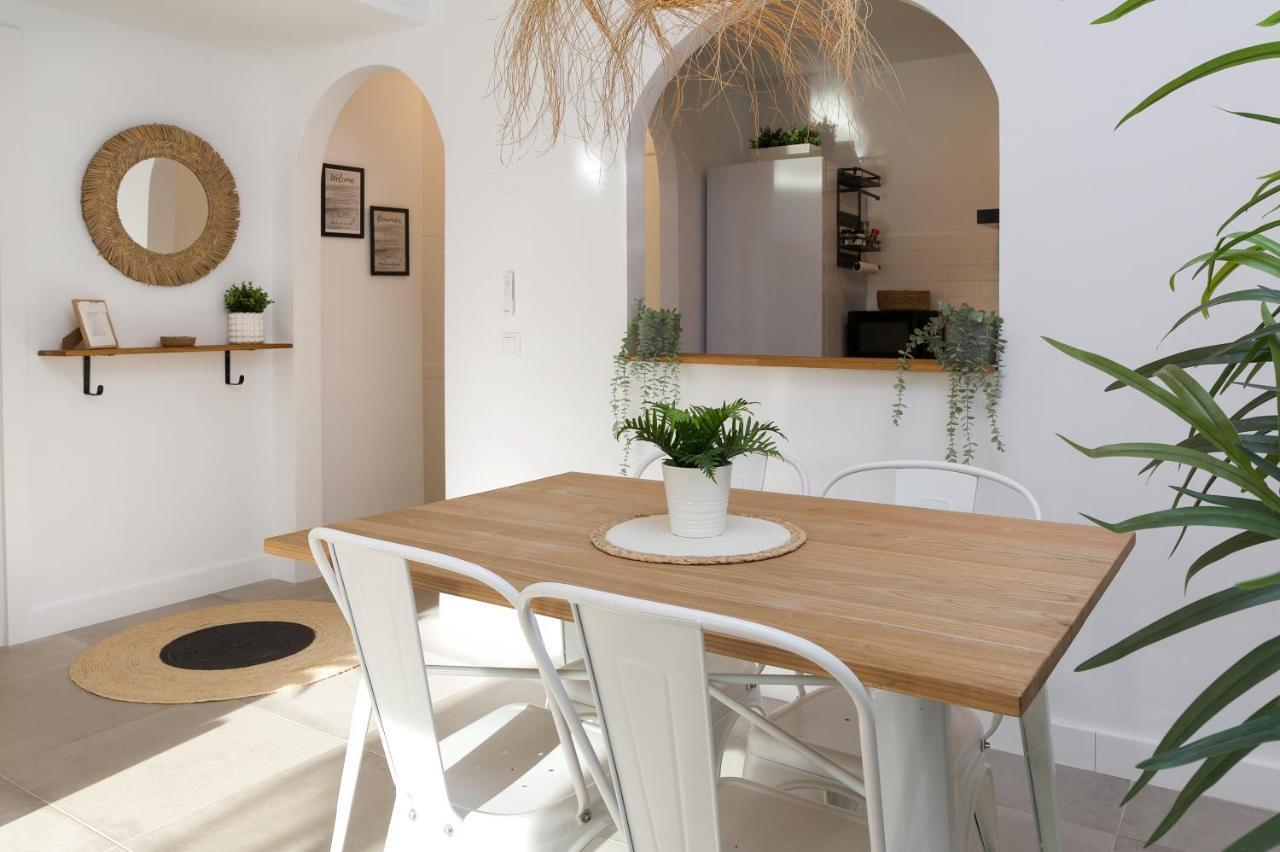 Surf Apartment - Wifi - Parking - Swimming Pool - Patio - Garden Tarifa Exterior foto